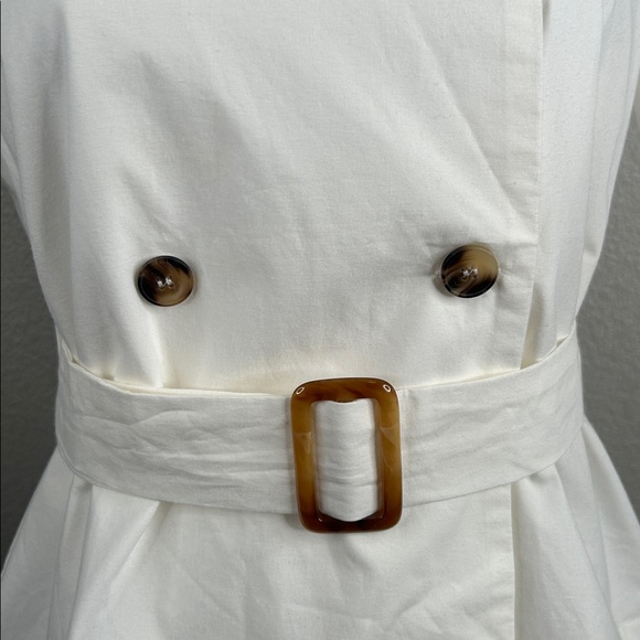 Dazy Elegant White Belted Women's Coastal Casual Business Career Top Size M New! - Picture 3 of 8